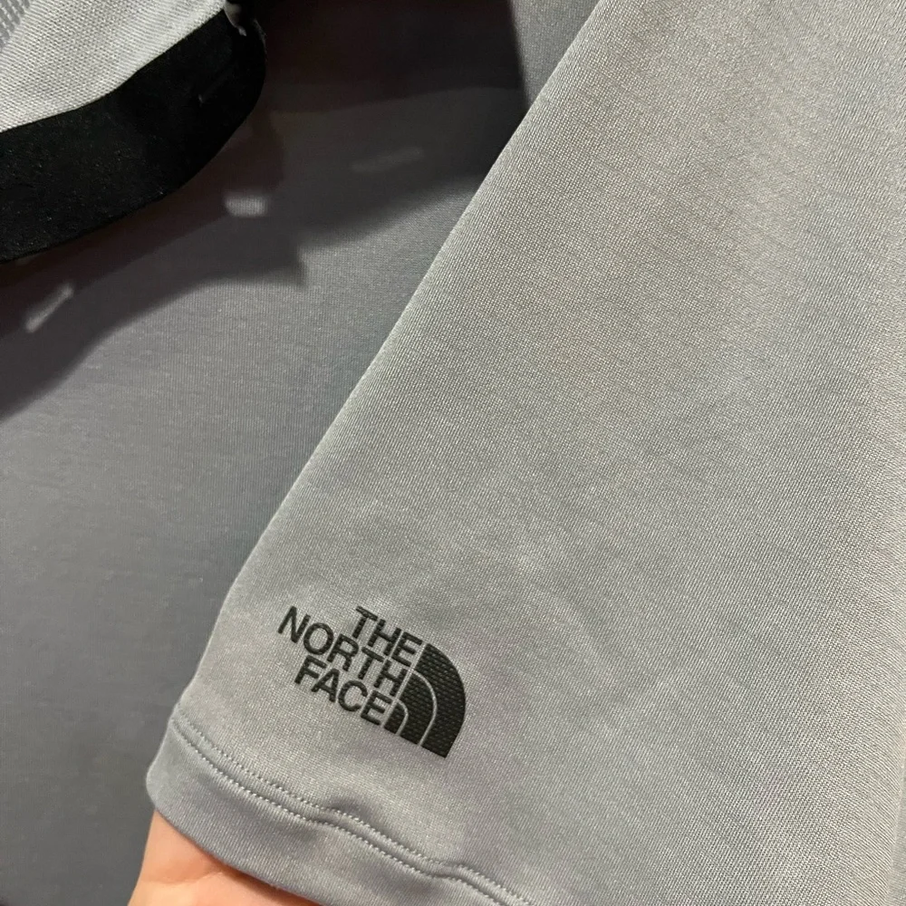 The North Face Mens Grey Black Performance Short Sleeve‎ Polo Shirt Large L